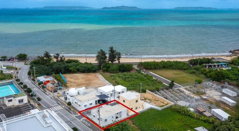 沖縄本島 沖縄うるま市 最大9名OK BBQ 徒歩1分で天然ビーチ 広々3部屋の快適ステイ Villa Ohana 宿泊施設 プール