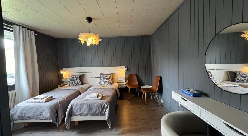 ZeNour Rooms in Amal
