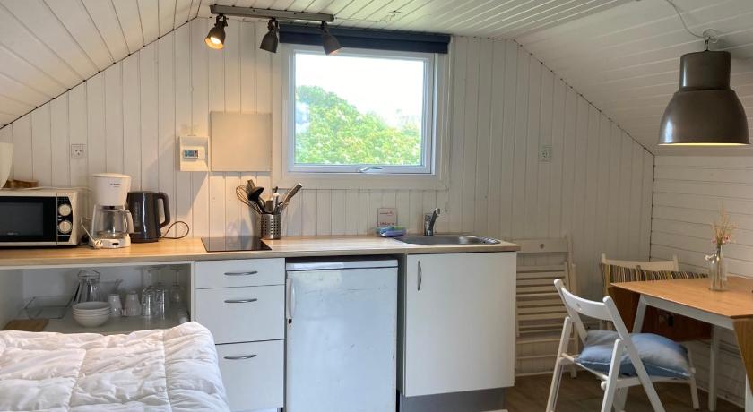 Image of Cottage with Private Toilet 1