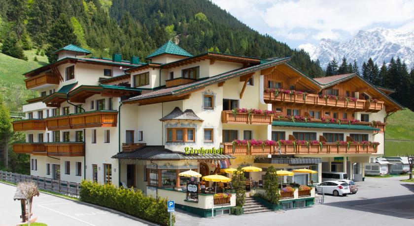 Hotel Larchenhof — Hotel in Lermoos