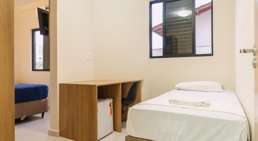 Image of Deluxe Triple Room 0