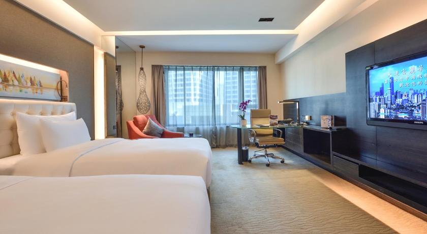 Image of West Wing Twin Room 3