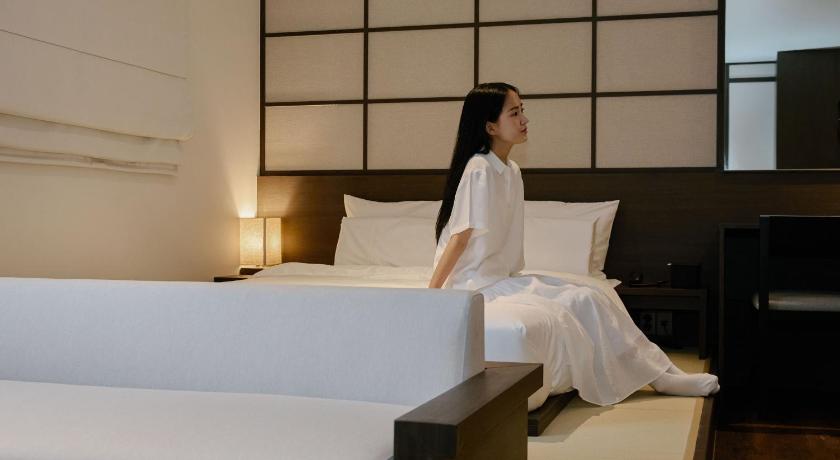 Deluxe Double Room with Stone Hot Spring 이미지 5