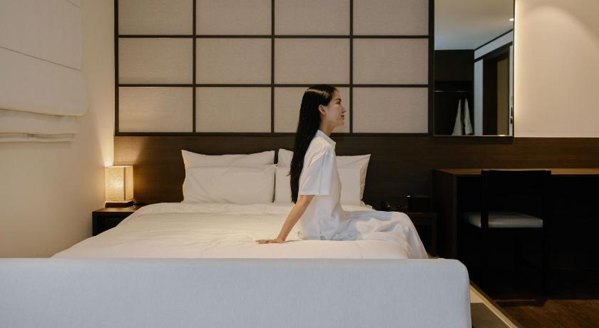 Deluxe Double Room with Stone Hot Spring 이미지 4