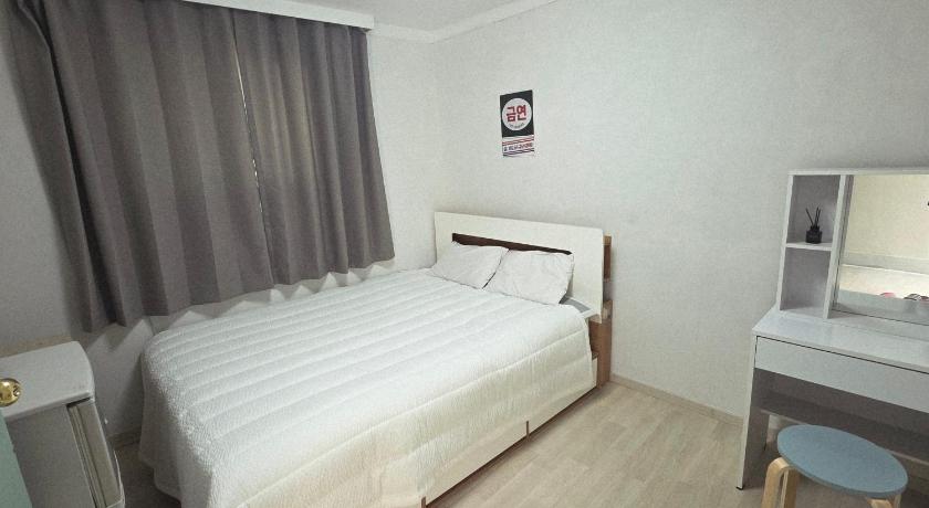 Incheon 경주펜션 Gyeongju Pension Hotel restaurant