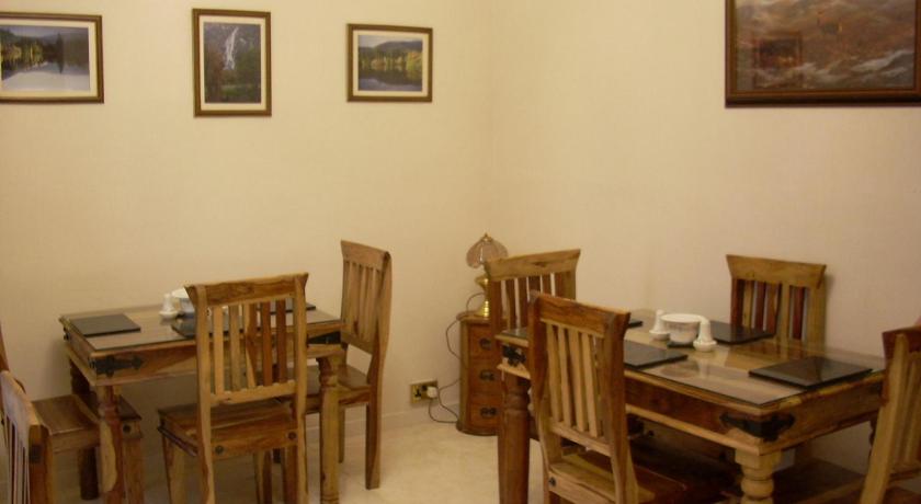 6 Caberfeidh( Blue House ) photo