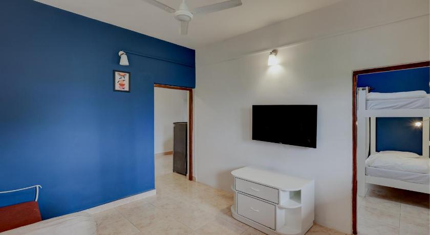 Image of 4 Bed Female AC Dorm with Attached Washroom 9