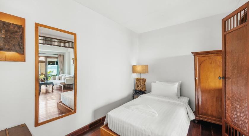 Image of Deluxe Suite 10