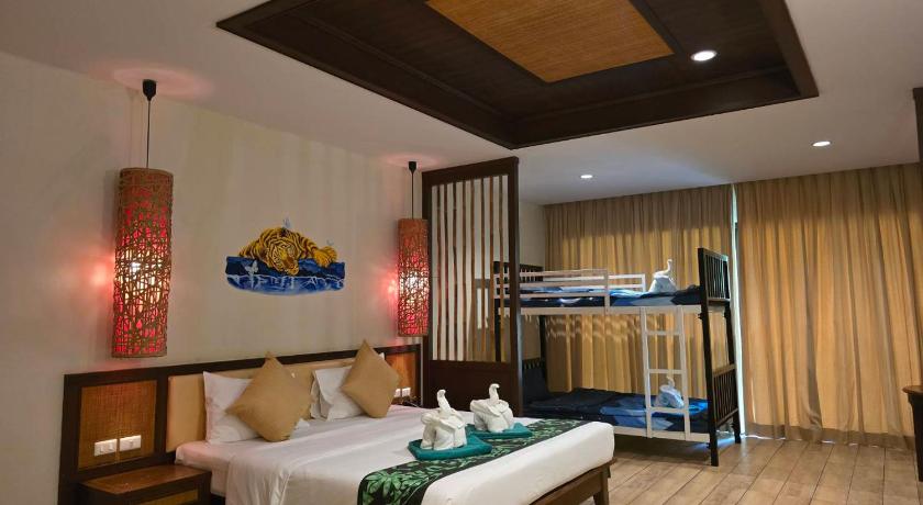 Hotel and Beach Bungalow at Lanta Resort - image 48