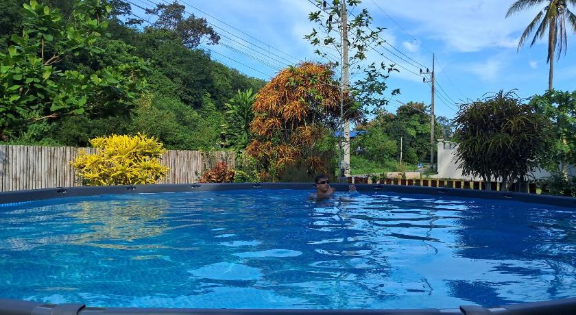 Image of Family Room 12