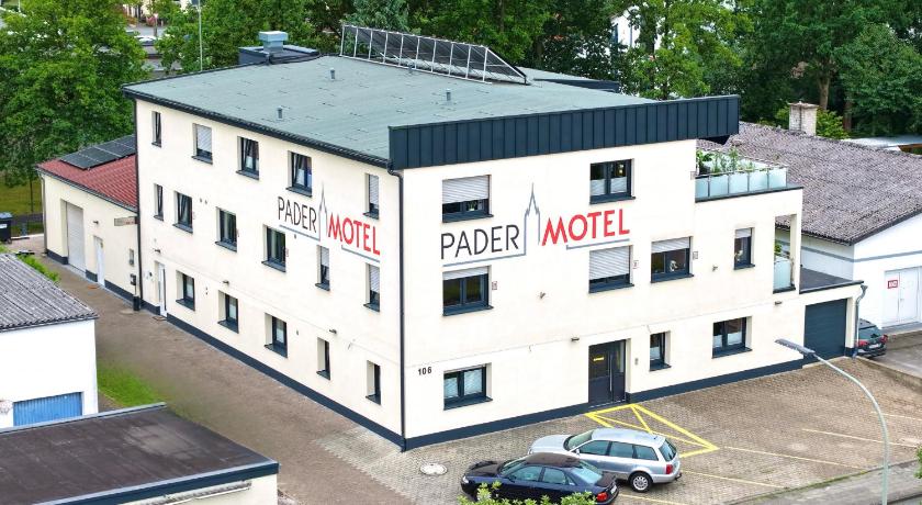 Pader-Motel