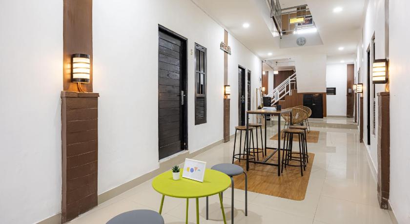 Cove Padonan Inn - image 7