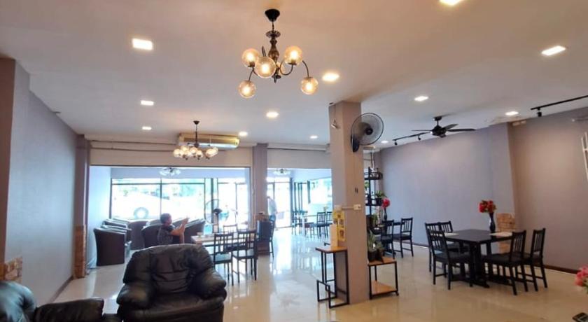 Pattaya MOONLIGHT INN ROOM  3-Star Hotel exterior