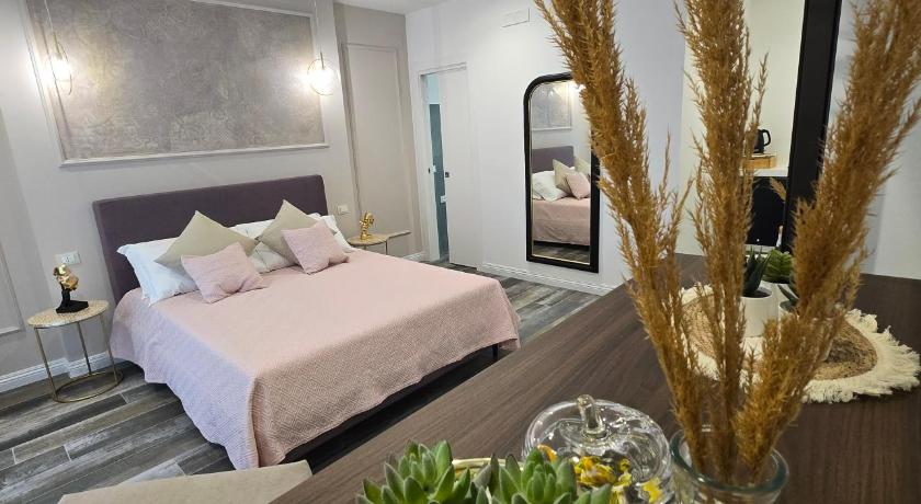 Ni-lù Room's
