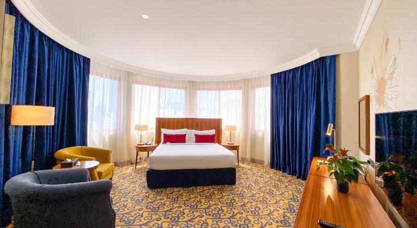 Image of Junior Suite King 0