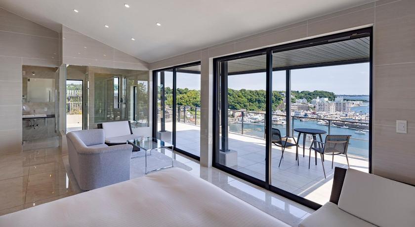 横須賀 L'Onde d'Azur Minamihayama 4つ星 宿泊施設 スイート