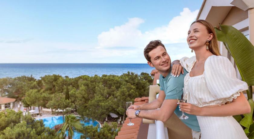 Image of Deluxe Side Sea View 7