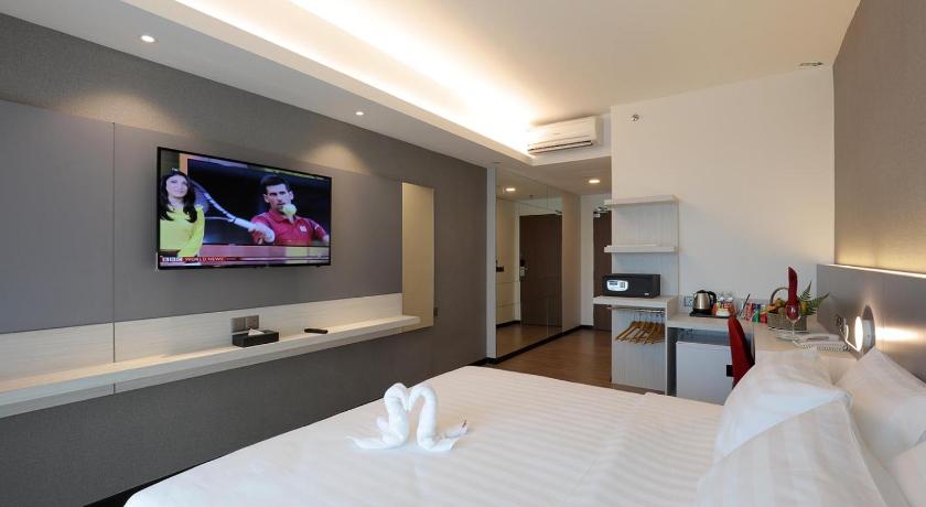 Image of Silver Suite 6