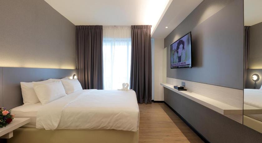 Image of Silver Suite 1