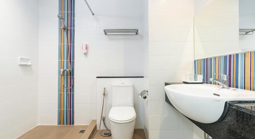 Image of Superior Triple Room 14