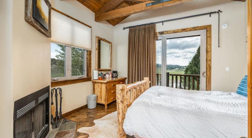 エルダ The Sunflower Tiny Cabin at The Wildflower near Zion and Bryce 4つ星 宿泊施設 客室