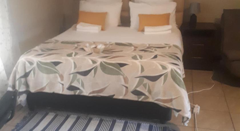 C - Land guest house Meyerton