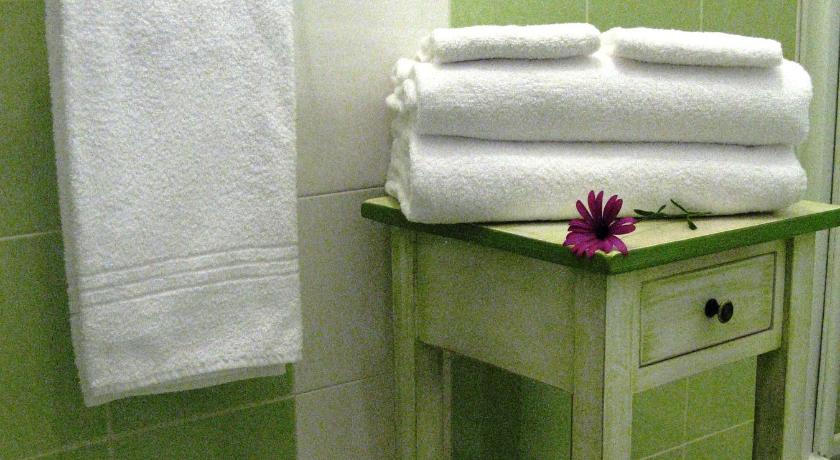 Image of Double or Twin Room 13