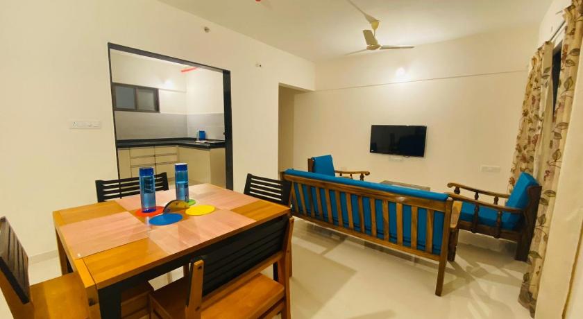 Side Image 2