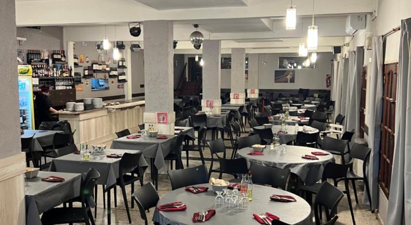 Hotel Aranjuez - image 44