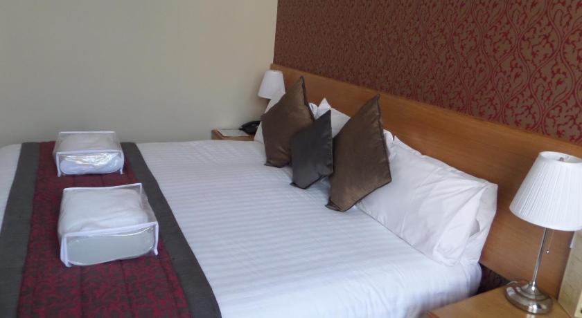 Crown & Mitre Hotel; Sure Hotel Collection by Best Western