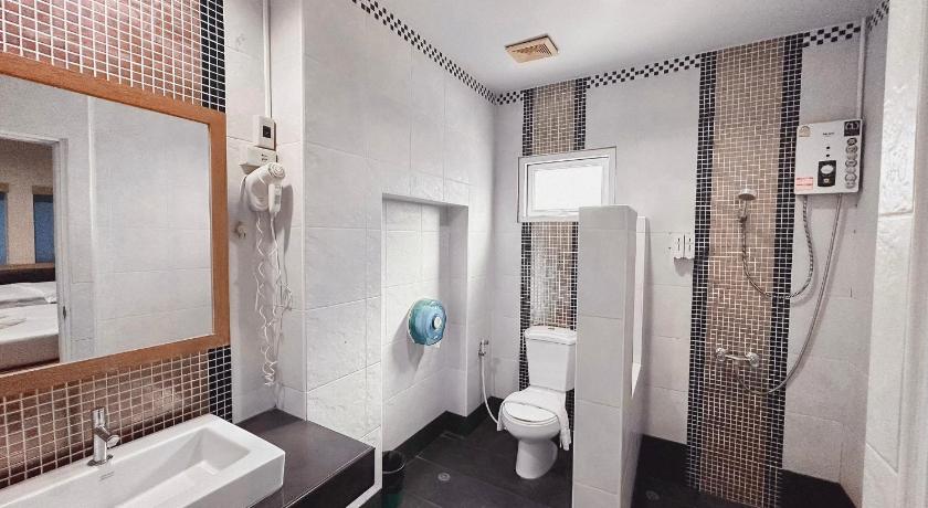 Image of Deluxe Double Room 5
