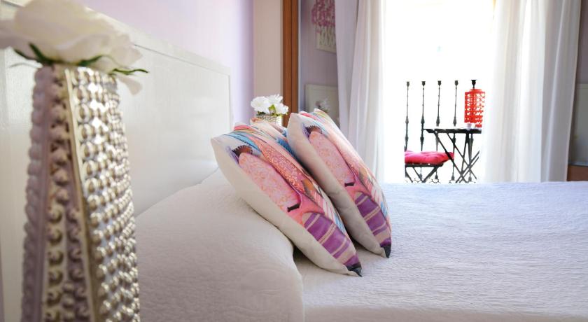 Image of Double or Twin Room with Private Balcony 7
