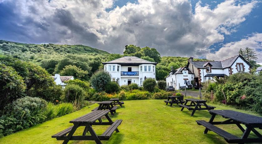 Lochranza Country Inn
