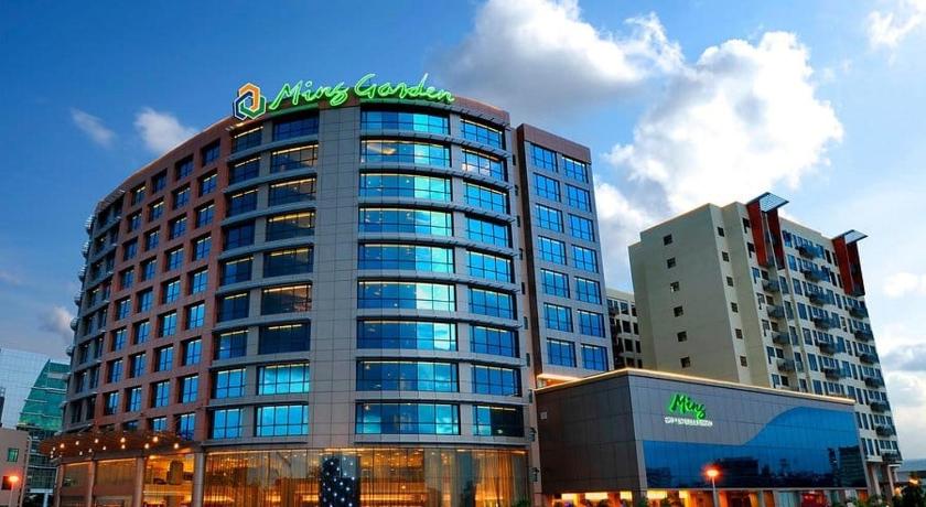 コタキナバル Greenage MingSuite Kota Kinabalu ホテル レストラン