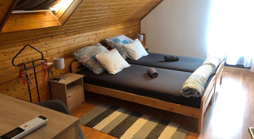Image of Four-Bedroom House 9