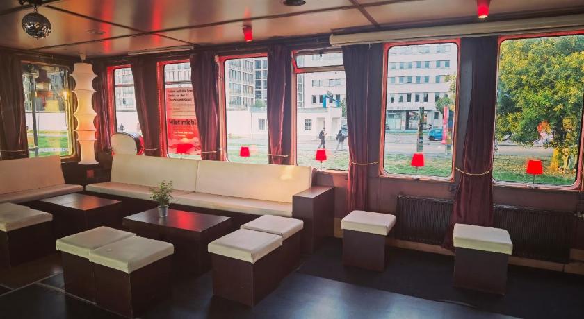 柏林 Eastern & Western Comfort Hostelboat 酒店 景观