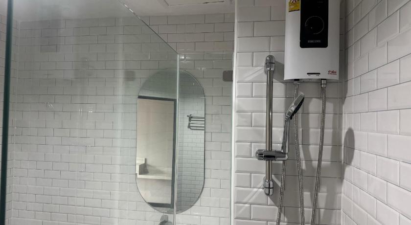 Luck Hotel Huai Khwang MRT Ratchada - image 10