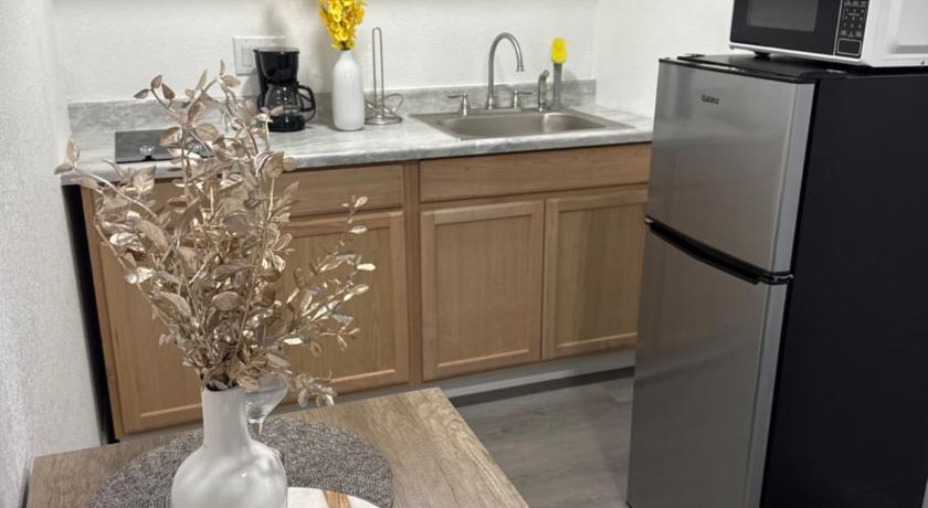 브랜던 (FL) Bienes House 3성급 숙소 로비