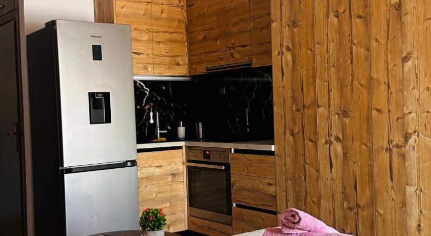 Black Flox AparTment