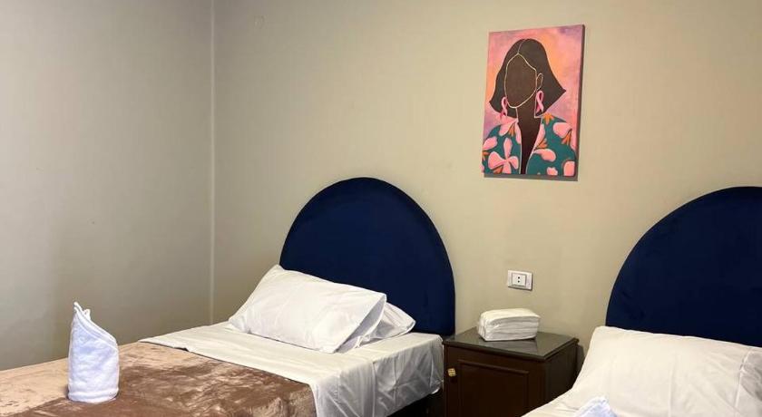 Houres Hotel