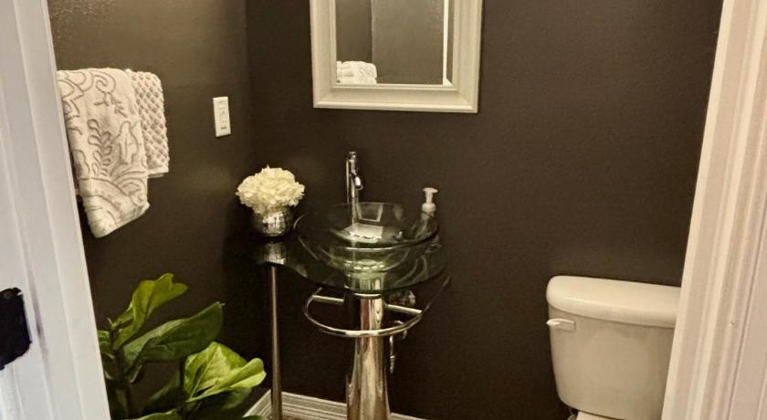플로렌스 (AL) Loft in the Heart of Town-3BR-2bath-500Mbps WiFi-4car parking-EV-boat 4성급 숙소 부대시설