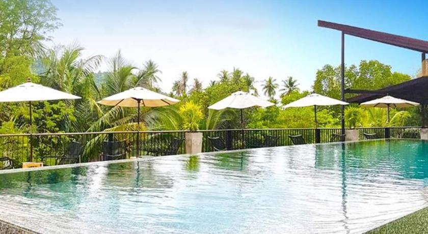 コチャン Marina Sands Resort 4つ星 ホテル ロビー