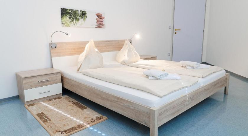 Image of Single Room 5