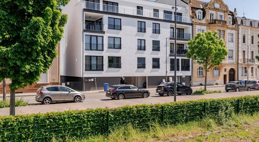 Apartment Verso - Stylish 3BR Suite Near Basel