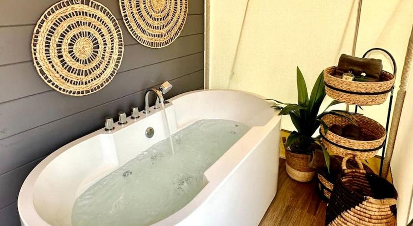 블루 스프링 (KY) Amazing Luxurious Safari Tent with Sauna and Bath in Kentucky 3성급 숙소 외관