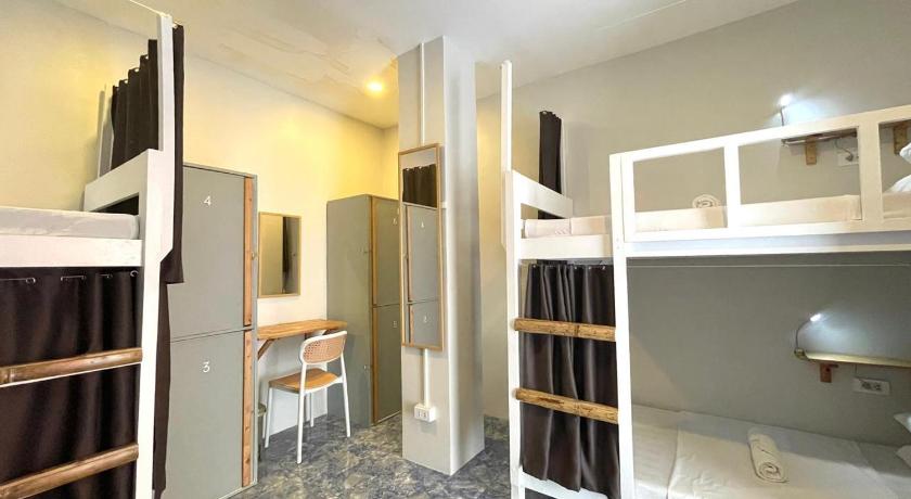 Image of Bunk Bed in Female Dormitory Room 0
