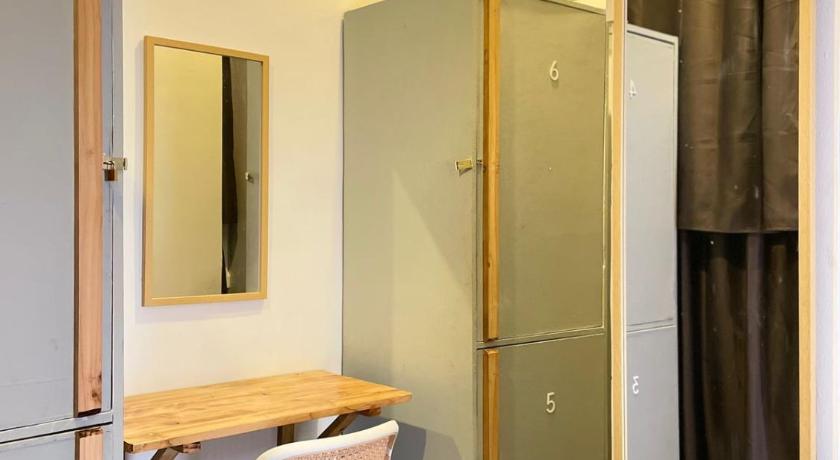 Image of Bunk Bed in Female Dormitory Room 10