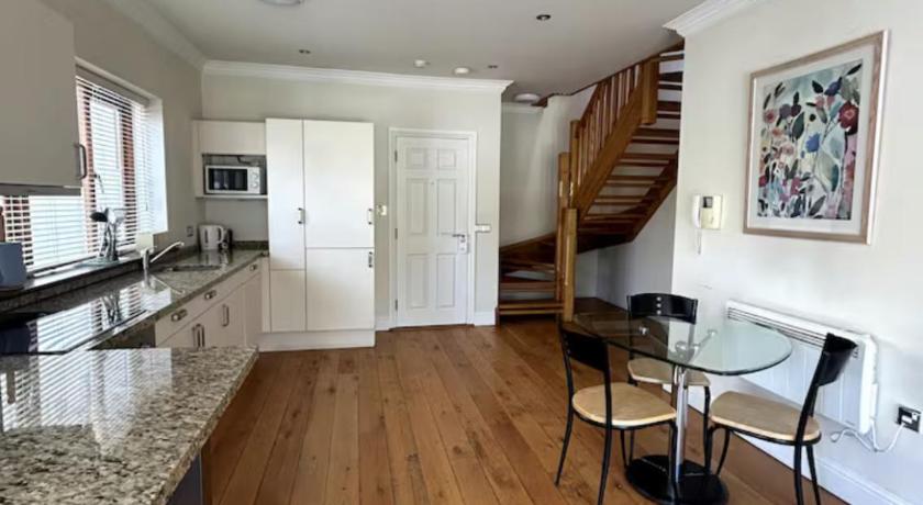 Image of One-Bedroom Apartment 3