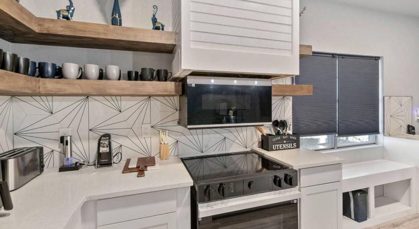 サンアントニオ Gorgeous 6BR Sleeps 18 w Hot Tub 4つ星 宿泊施設 外観