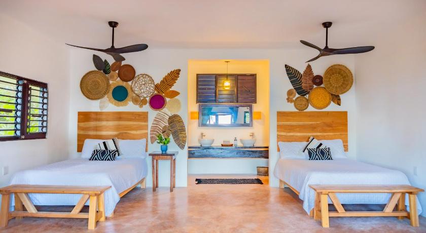 Image of Suite with Sea View 7